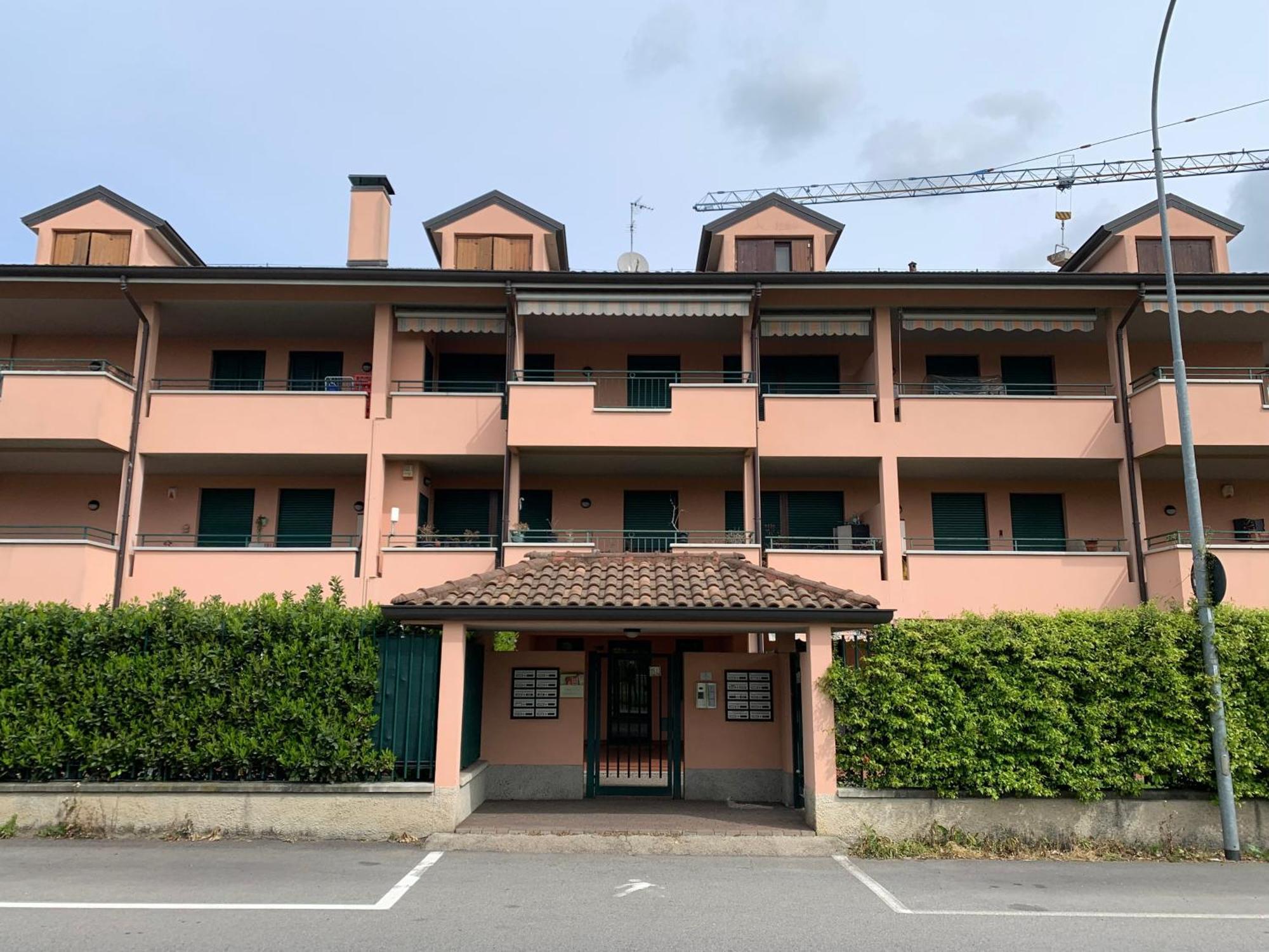Bilocale A Lainate Lainhouse Apartment Bagian luar foto
